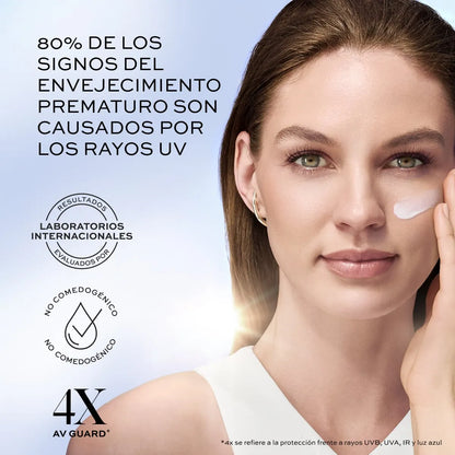 Protector Solar Facial Con Color Défense Total Anti-Manchas