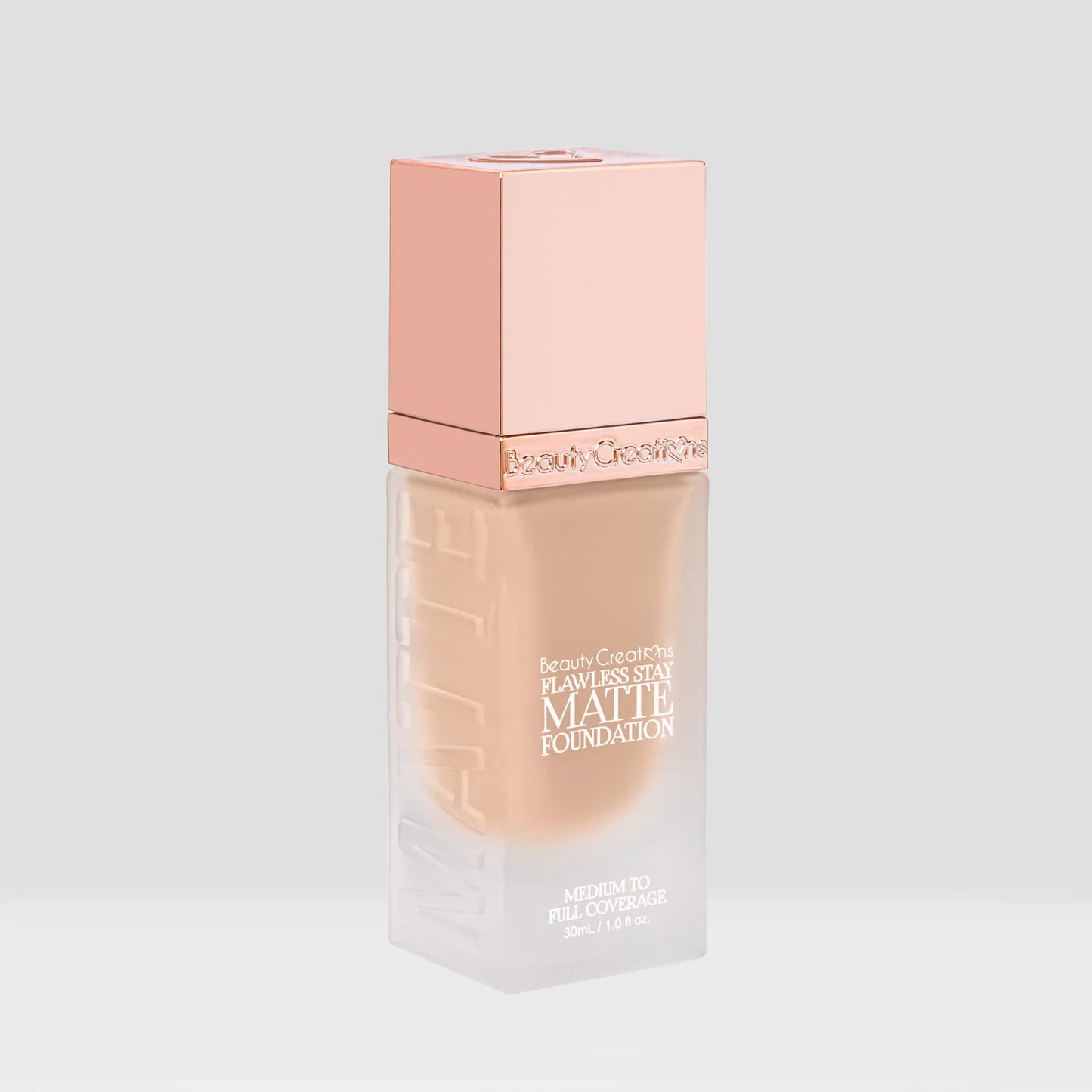 Base De Maquillaje Líquida Mate