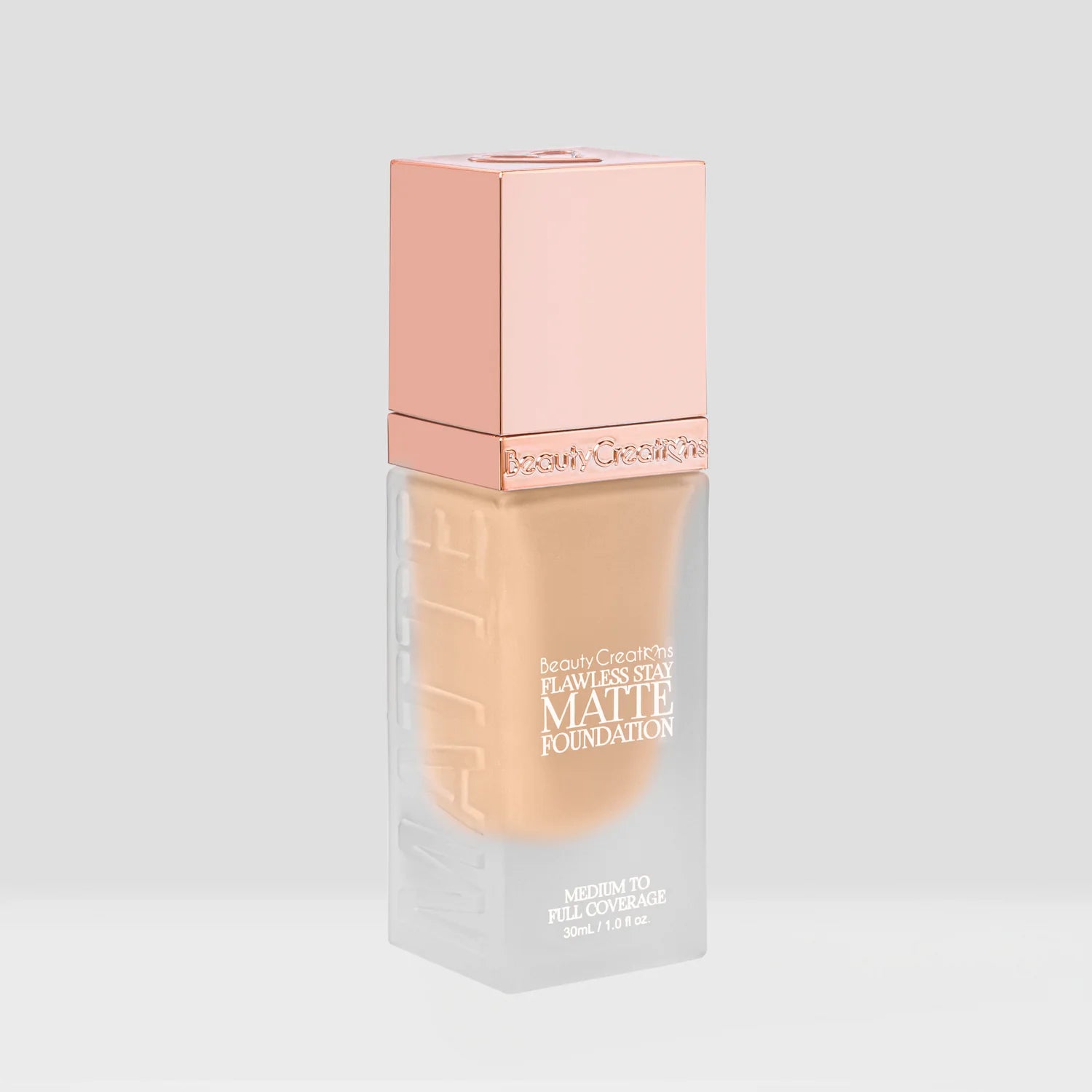 Base De Maquillaje Líquida Mate